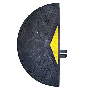 Kleurvaste Brede verkeersdrempel hoogte 50 mm eindstuk