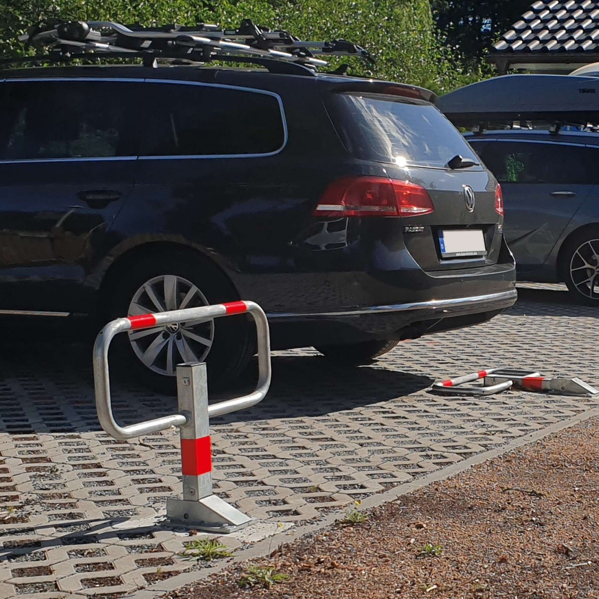 Anti parkeerbeugel te betoneren thermisch verzinkt rood. - Afbeelding 4